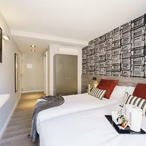 Pensión Bypillow Wander (adults Only), Barcelona