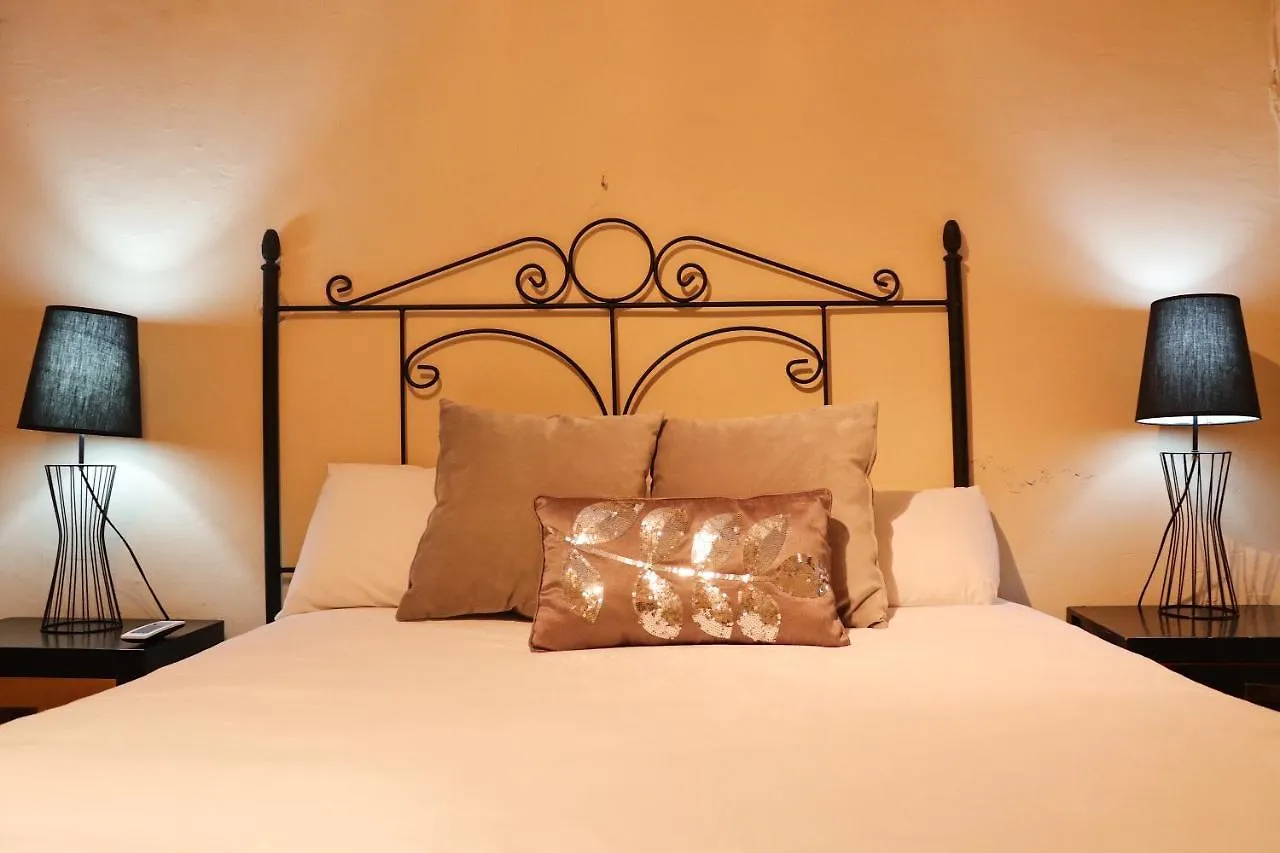 Hostel Efate Rooms Barcelona